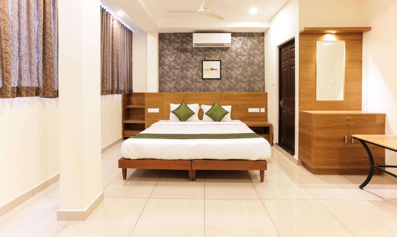 Treebo Trend Cmks Gulmohar Suites Kochi Eksteriør bilde